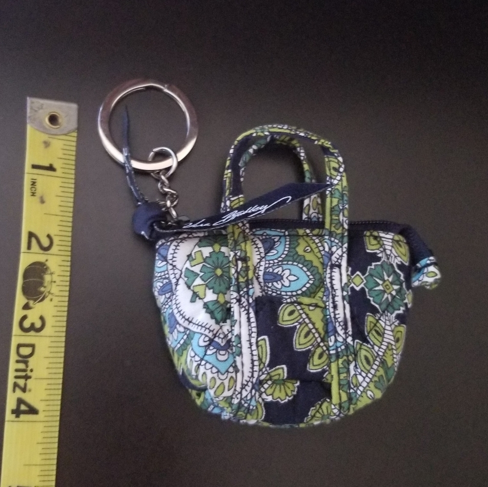 Vera Bradley Mini Purse/Keychain - Picture 4 of 6